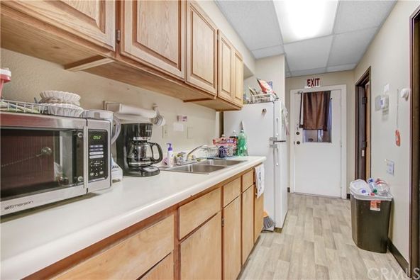 1175 Center St, Riverside, CA 92507